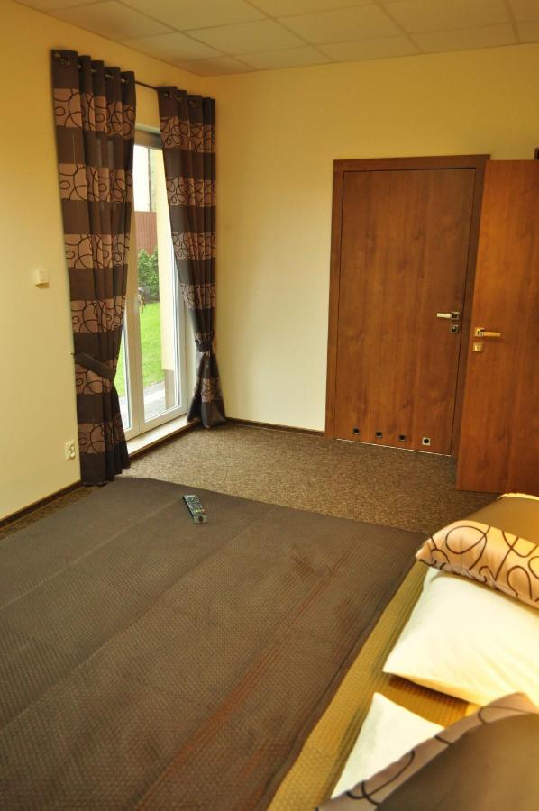Villa B&B وارسو المظهر الخارجي الصورة