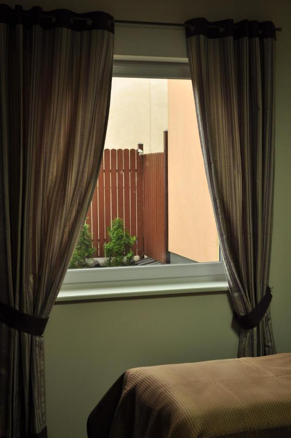 Villa B&B وارسو المظهر الخارجي الصورة